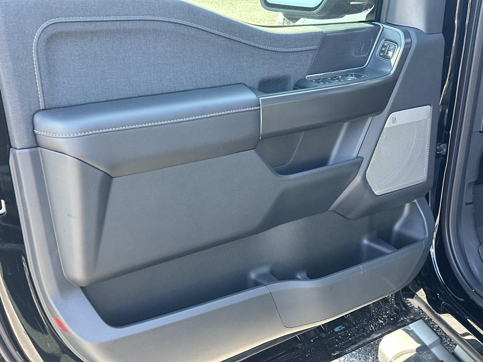 2026 Ford F-150 LARIAT 4WD SUPERCREW 5.5'