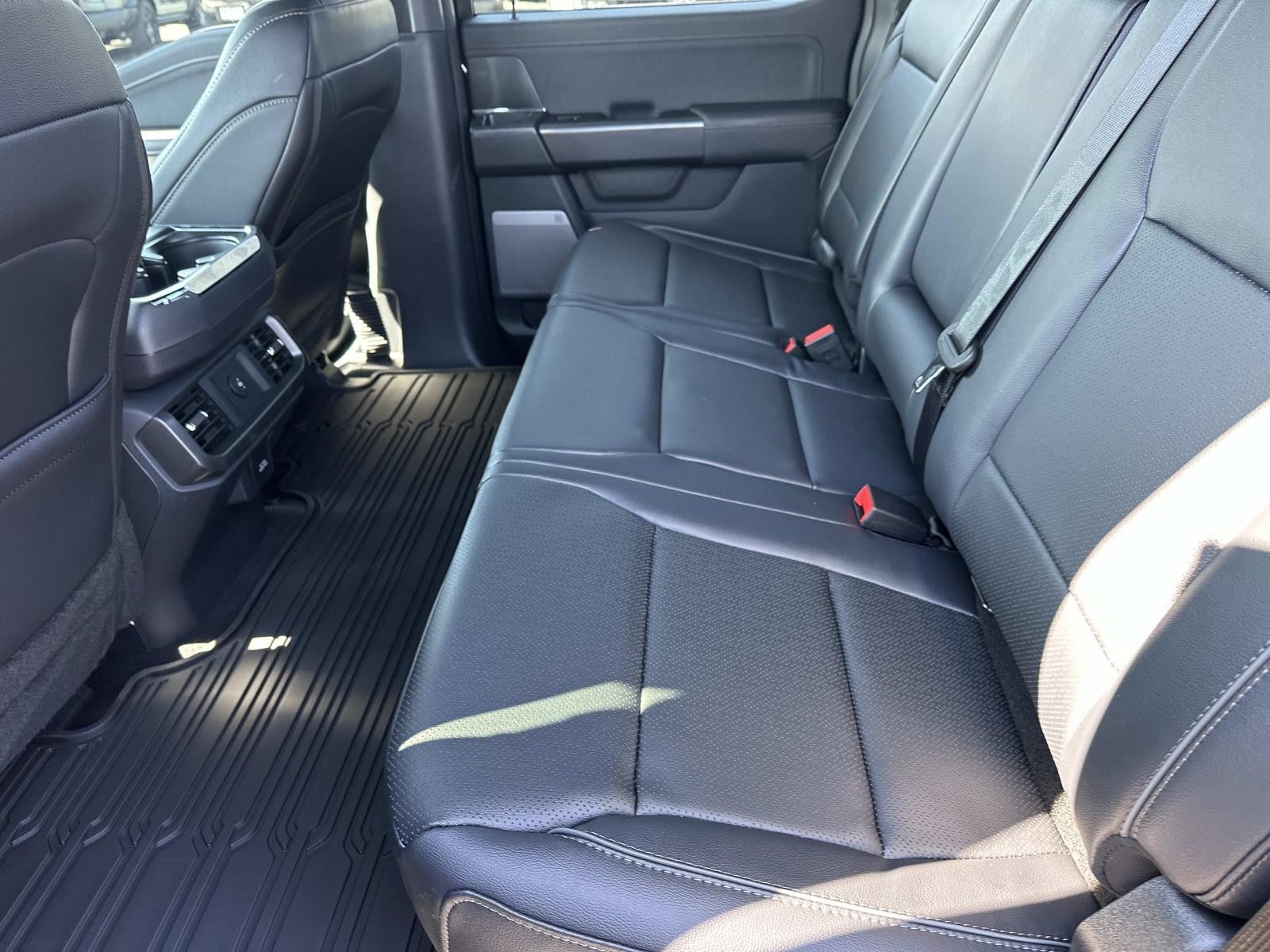 2026 Ford F-150 LARIAT 4WD SUPERCREW 5.5'