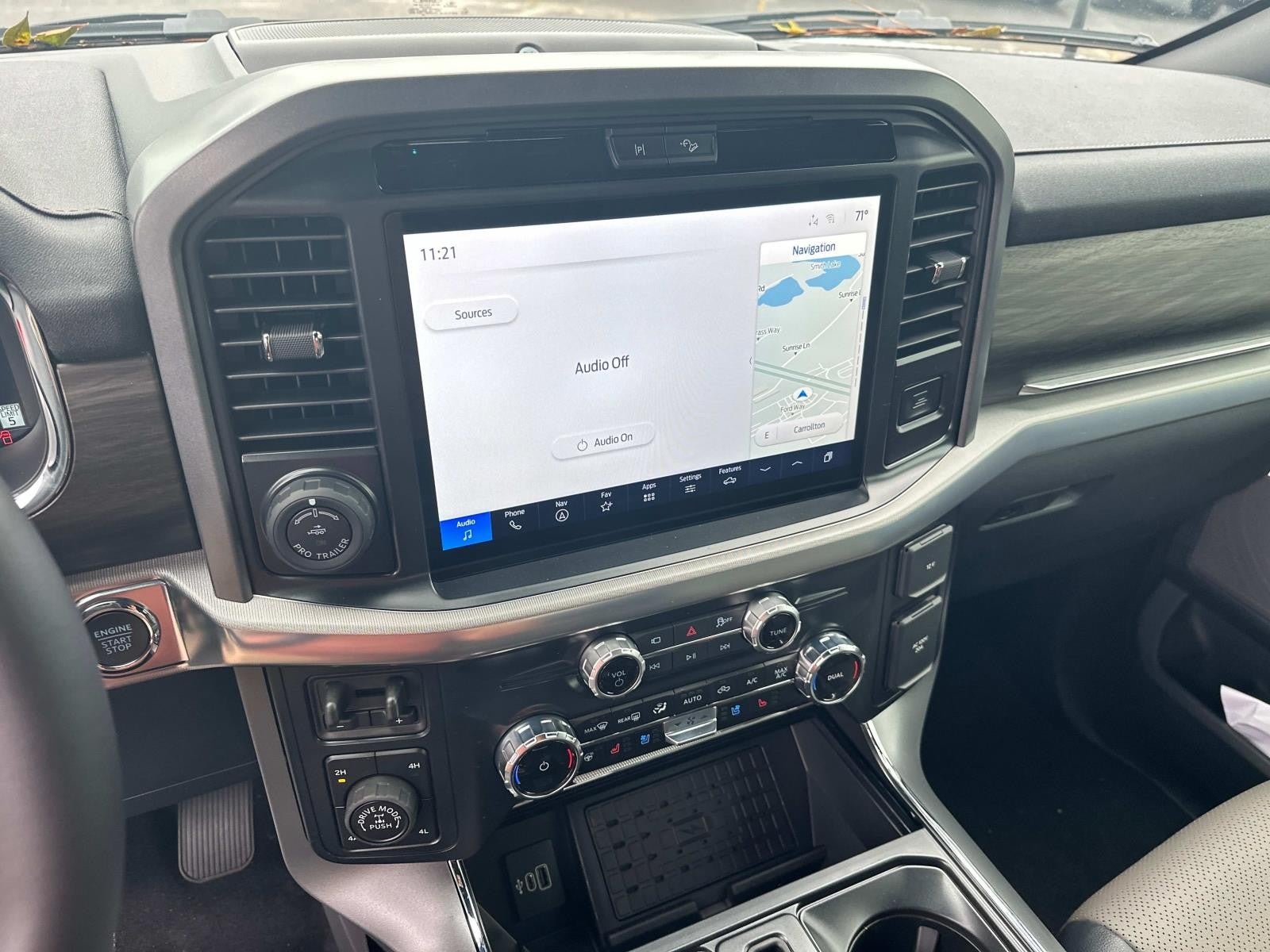 2025 Ford F-150 LARIAT 4WD SUPERCREW 5.5'