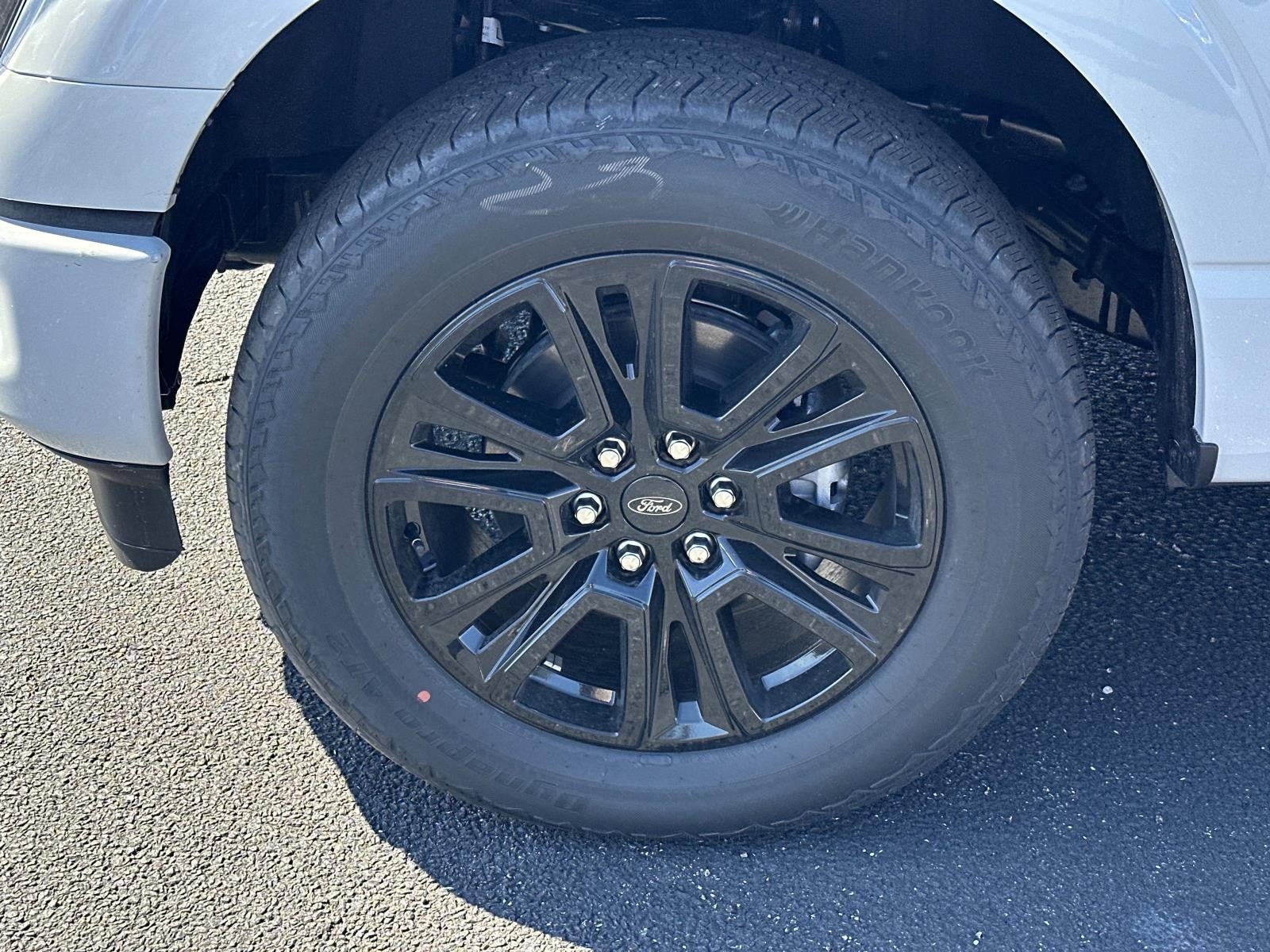 2026 Ford F-150 PLATINUM 4WD SUPERCREW 5.