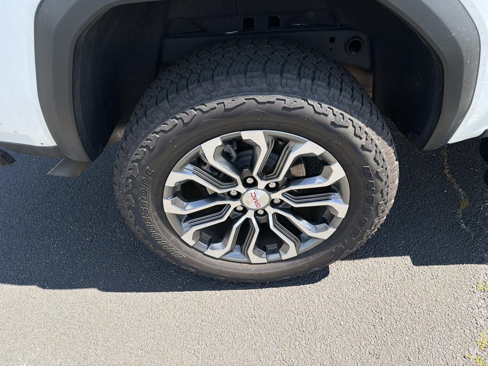 2025 GMC Canyon 4WD Denali