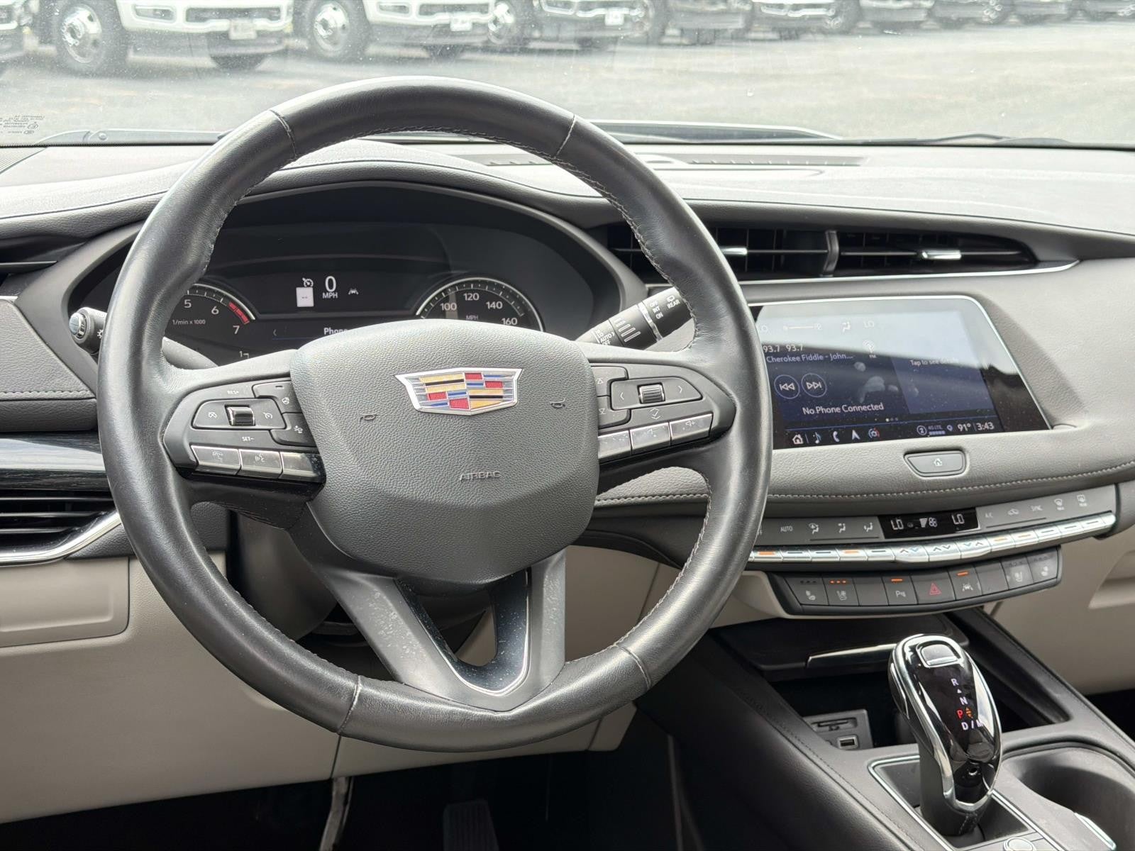 2023 Cadillac XT4 FWD Premium Luxury