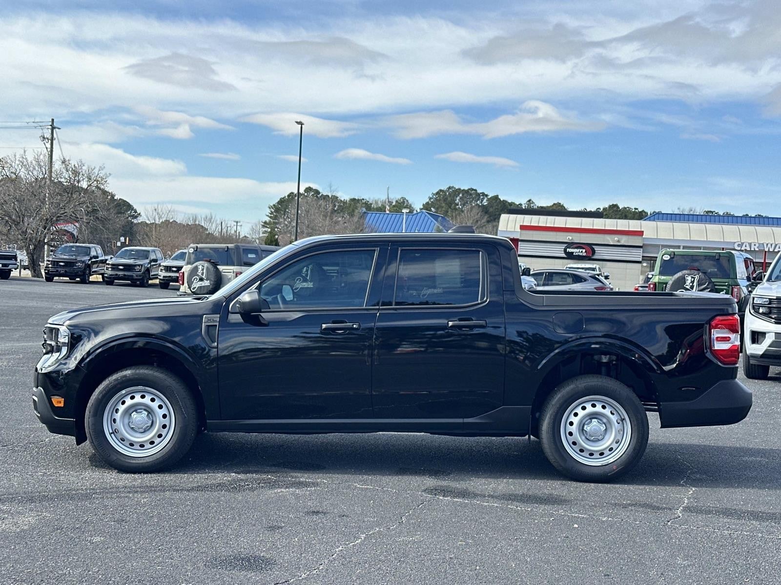 2026 Ford Maverick XL FWD SUPERCREW