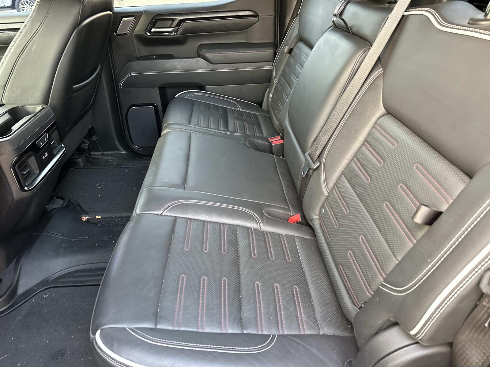 2023 GMC Sierra 1500 AT4X