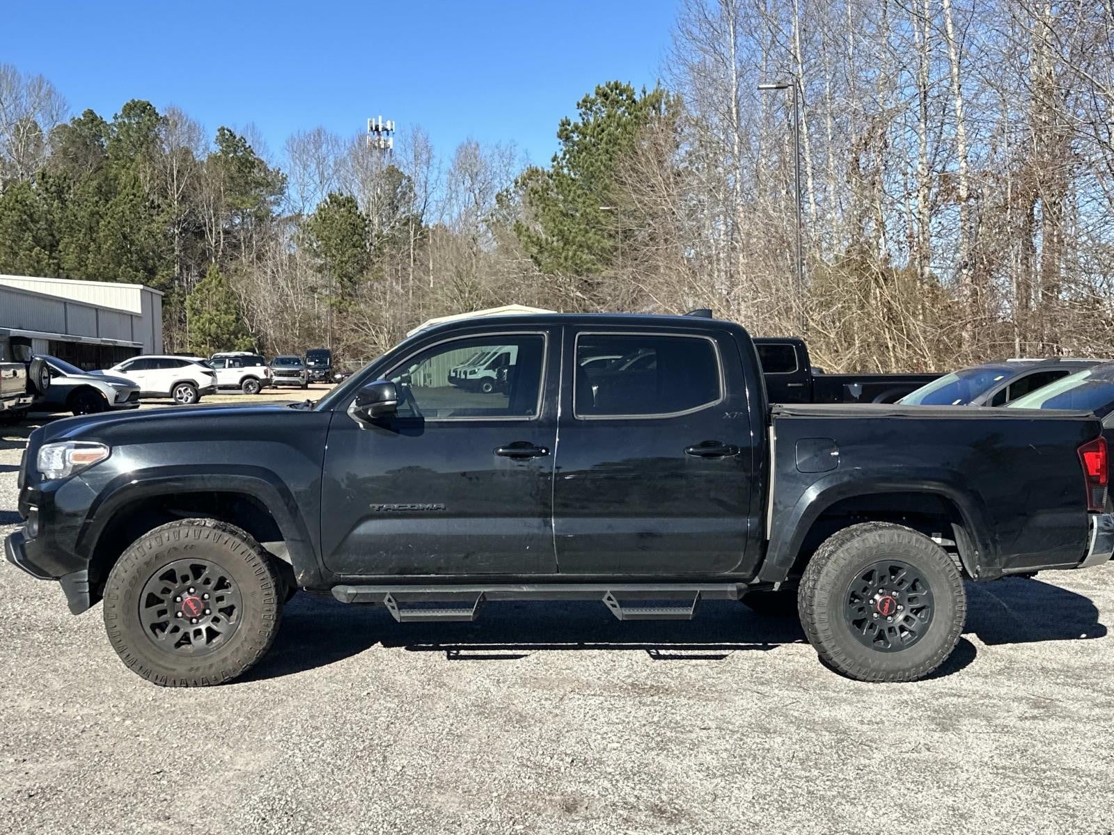 2022 Toyota Tacoma 4WD SR5