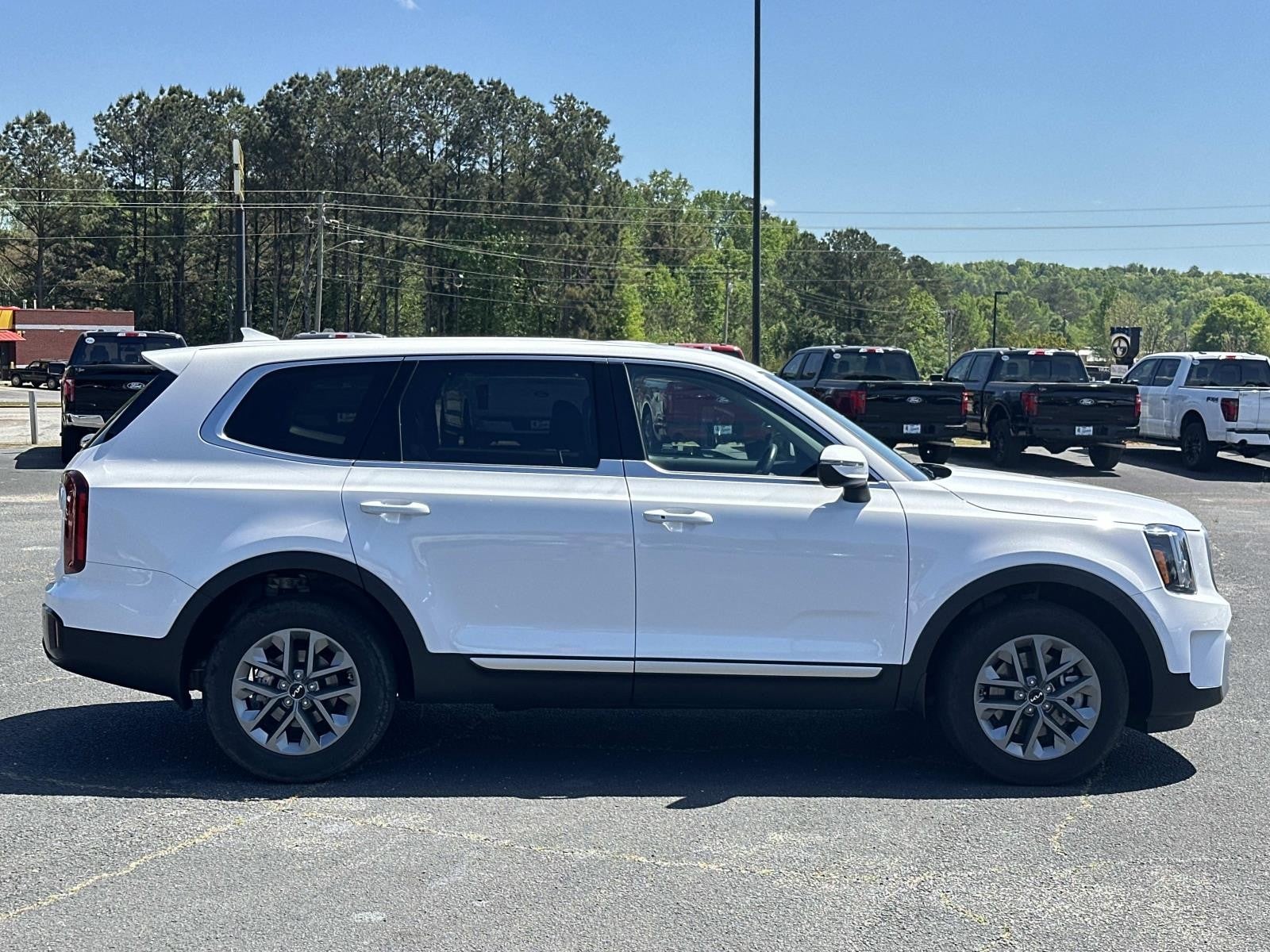 2025 Kia Telluride LX