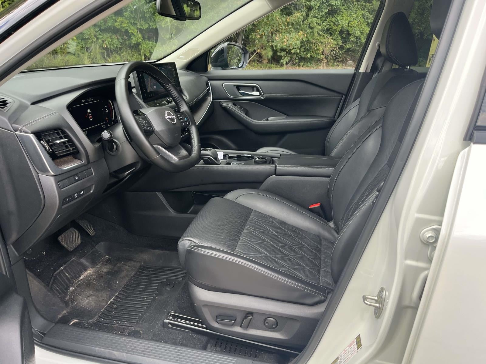2025 Nissan Rogue Platinum