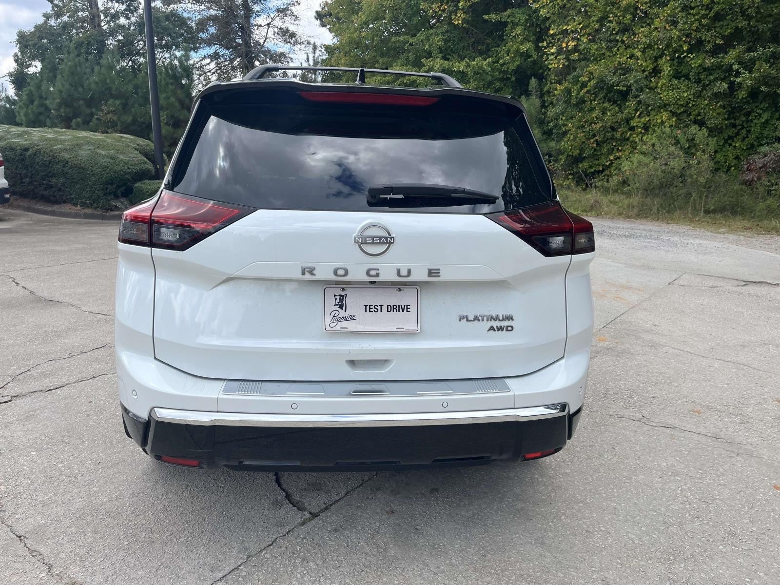 2025 Nissan Rogue Platinum