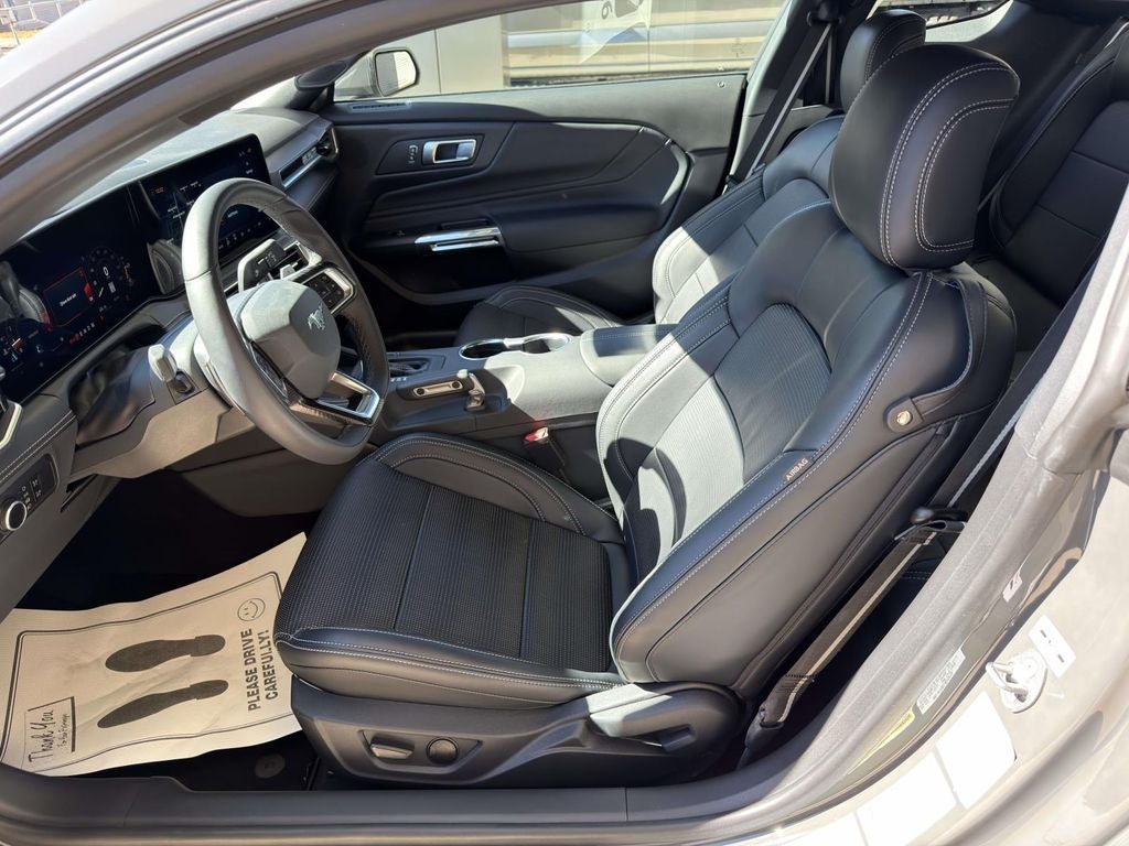 2025 Ford Mustang GT Premium RTR Spec 3