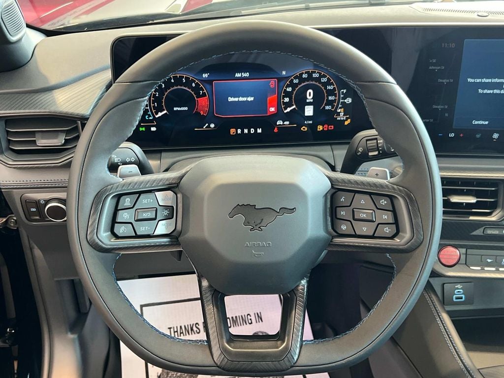 2025 Ford Mustang Dark Horse