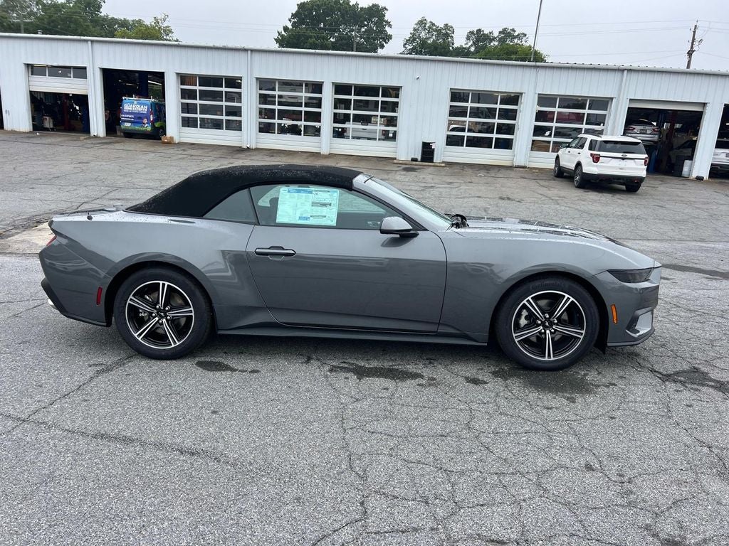 2025 Ford Mustang EcoBoost
