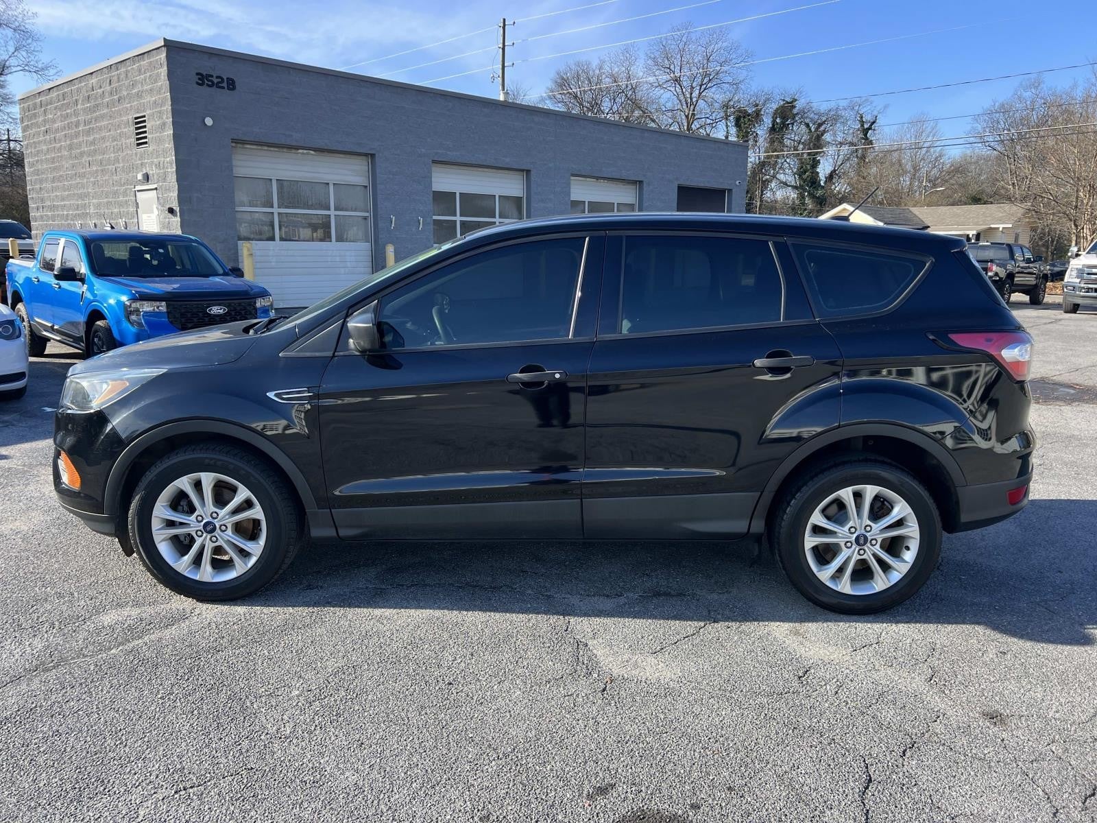 2018 Ford Escape S FWD