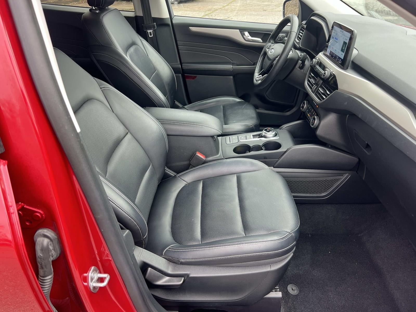 2021 Ford Escape SEL FWD