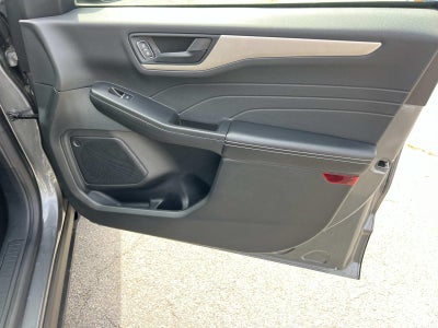 2022 Ford Escape SE HYBRID AWD