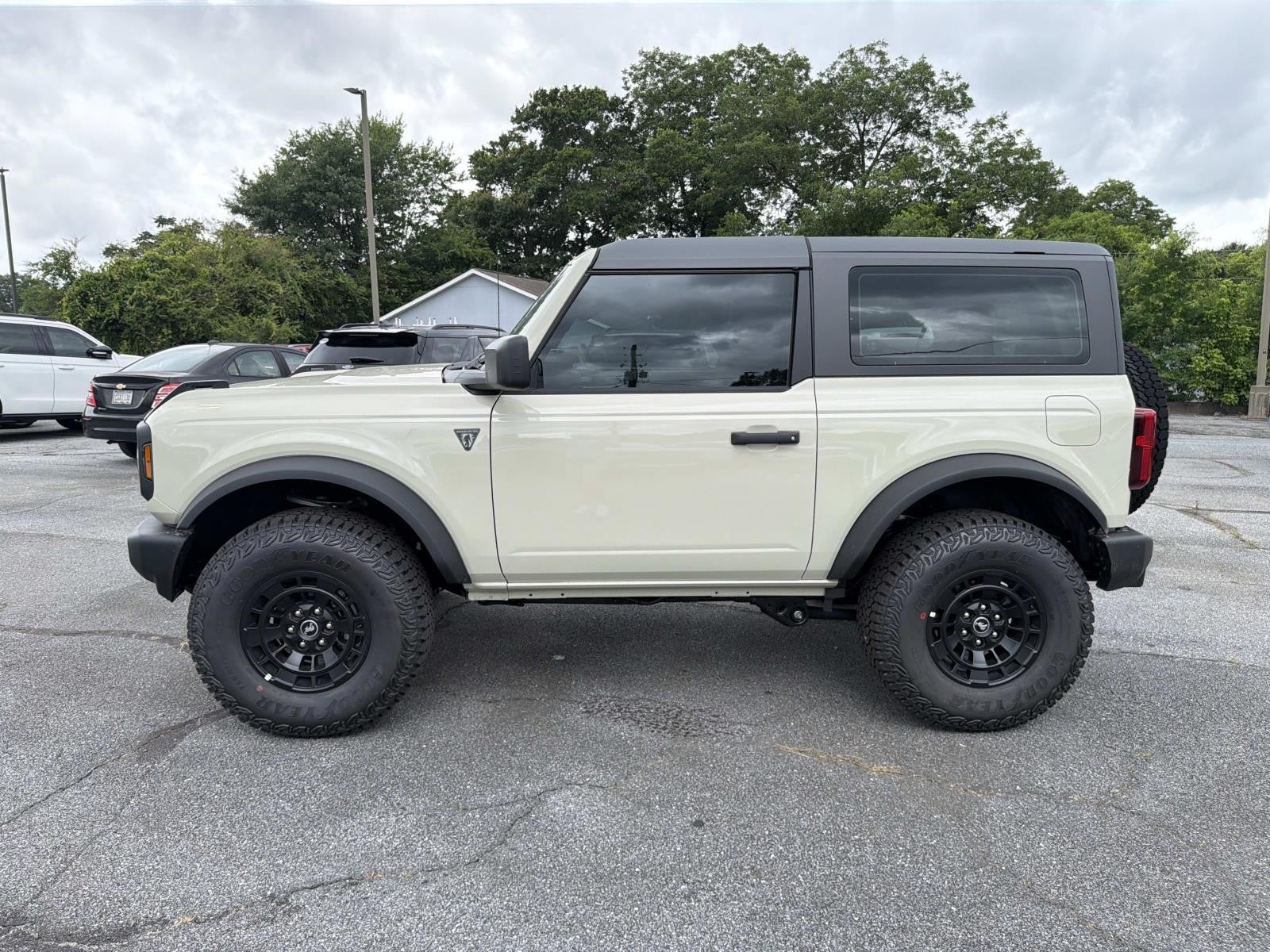 2026 Ford Bronco BASE 2 DOOR 4X4