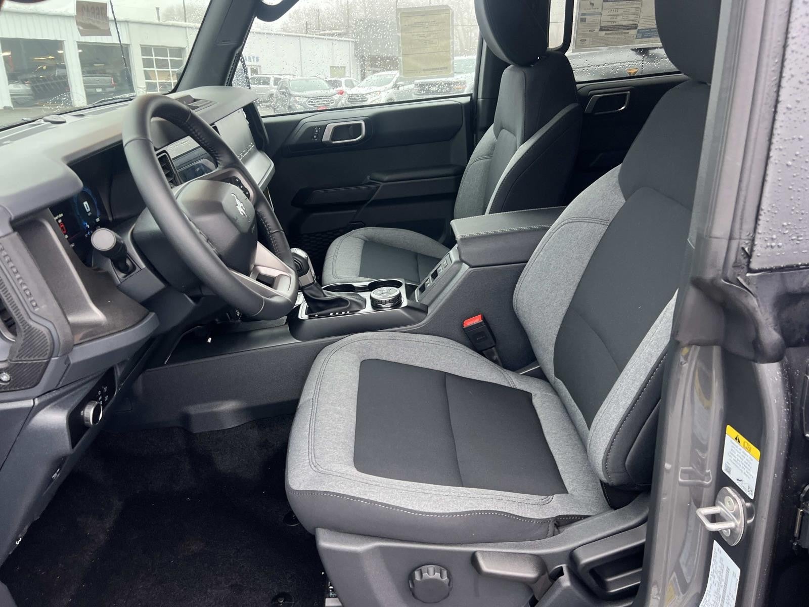 2026 Ford Bronco BASE 4 DOOR 4X4