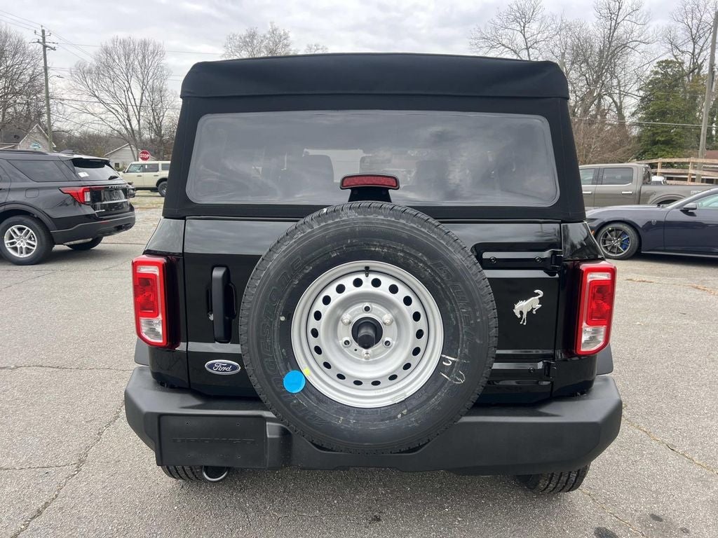 2025 Ford Bronco Base