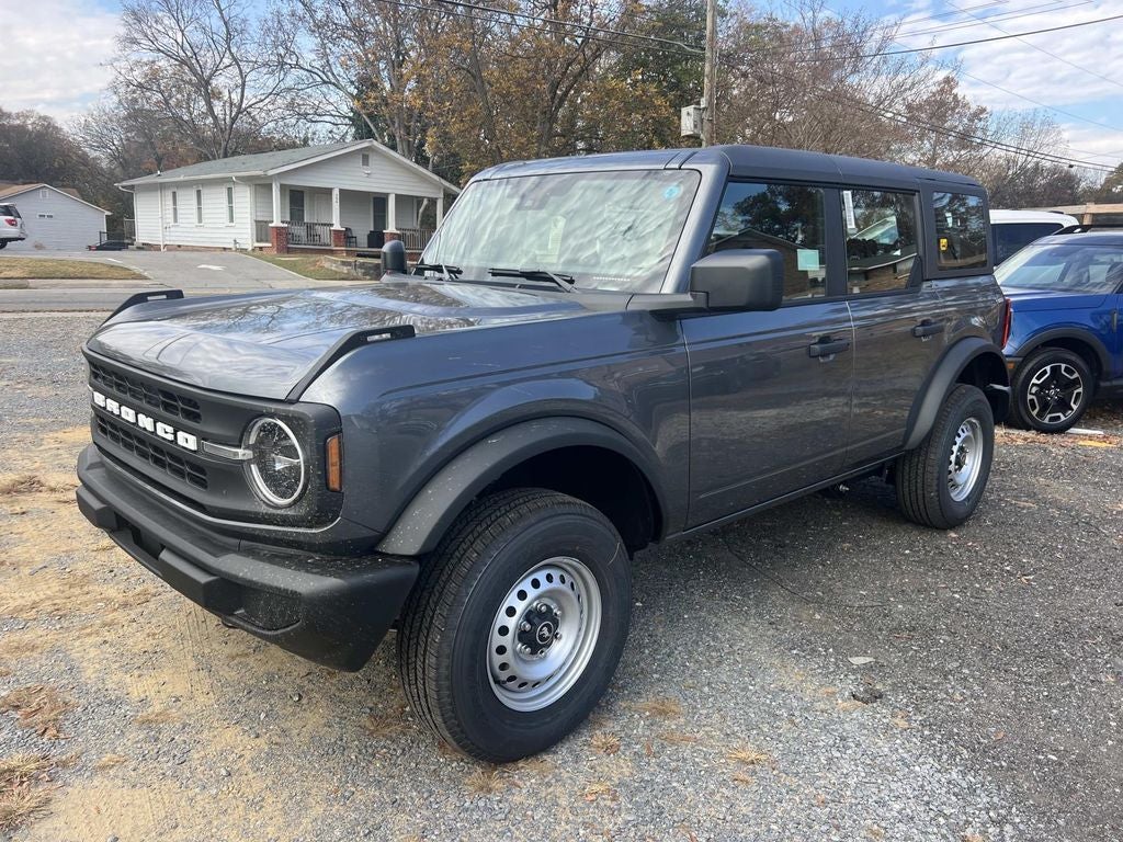 2025 Ford Bronco Base
