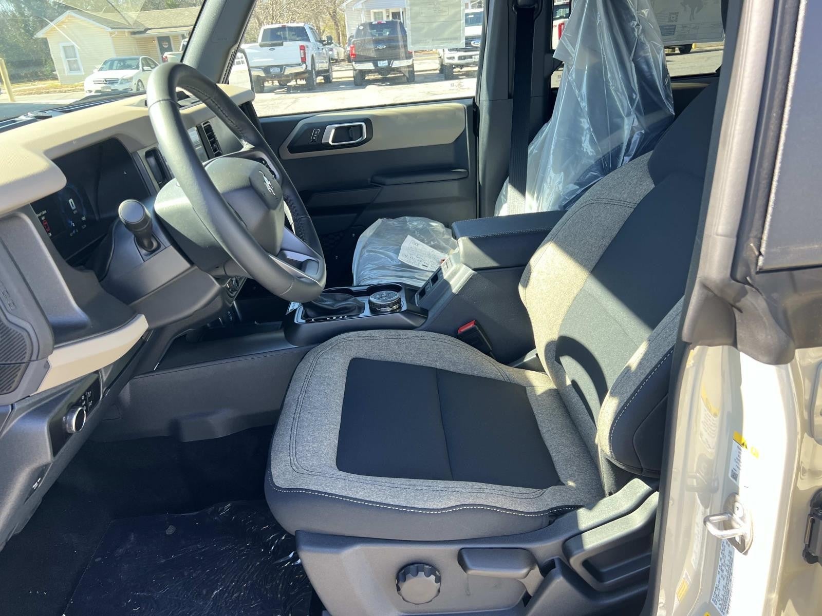 2025 Ford Bronco BIG BEND 4 DOOR 4X4