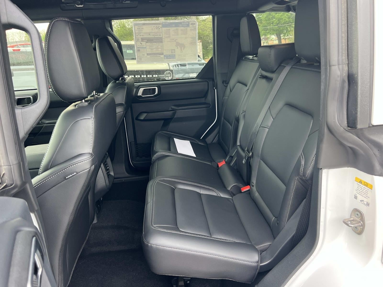 2025 Ford Bronco OUTER BANKS 4 DOOR 4X4