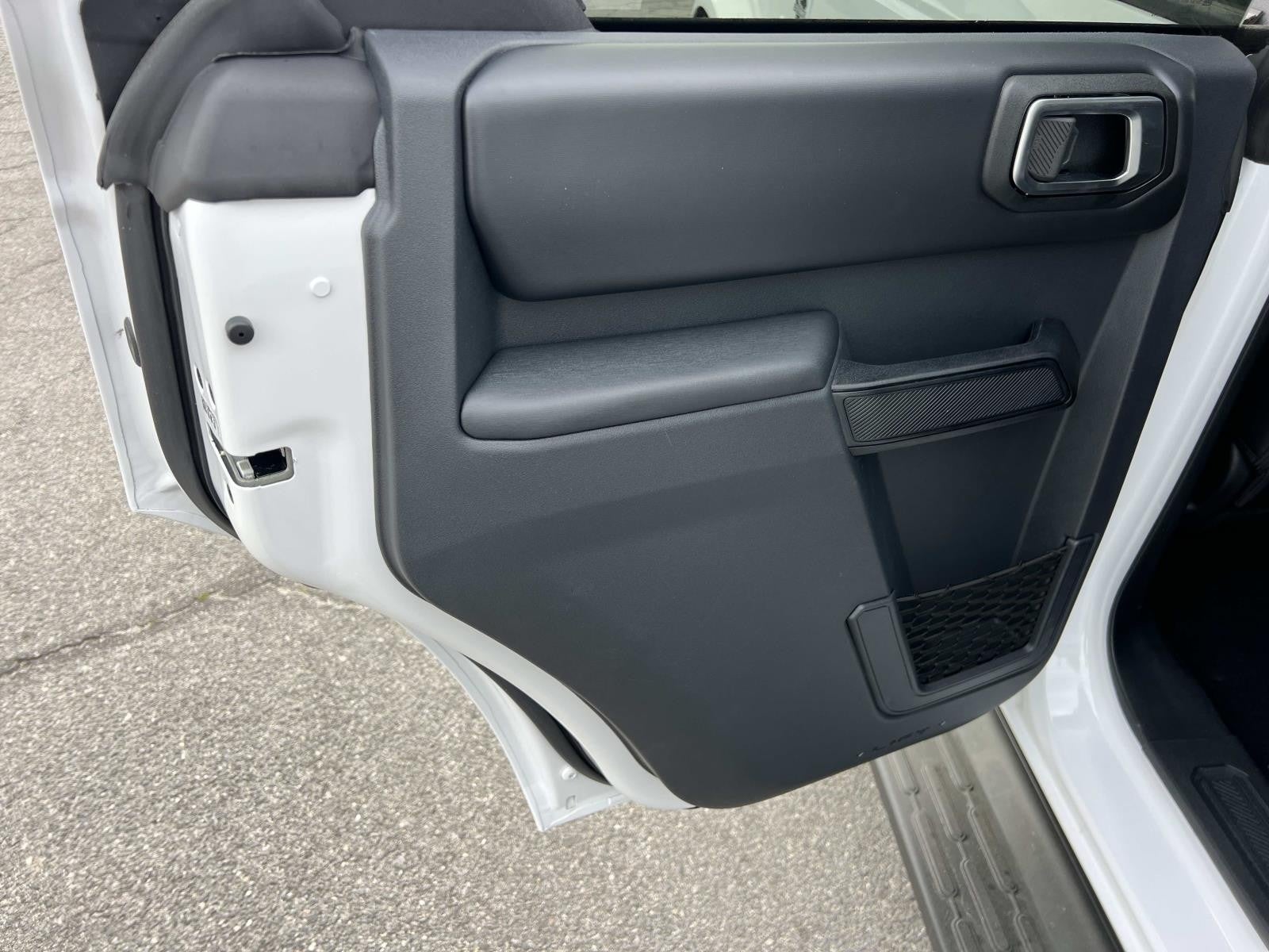 2025 Ford Bronco OUTER BANKS 4 DOOR 4X4