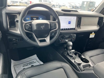 2025 Ford Bronco OUTER BANKS 4 DOOR 4X4
