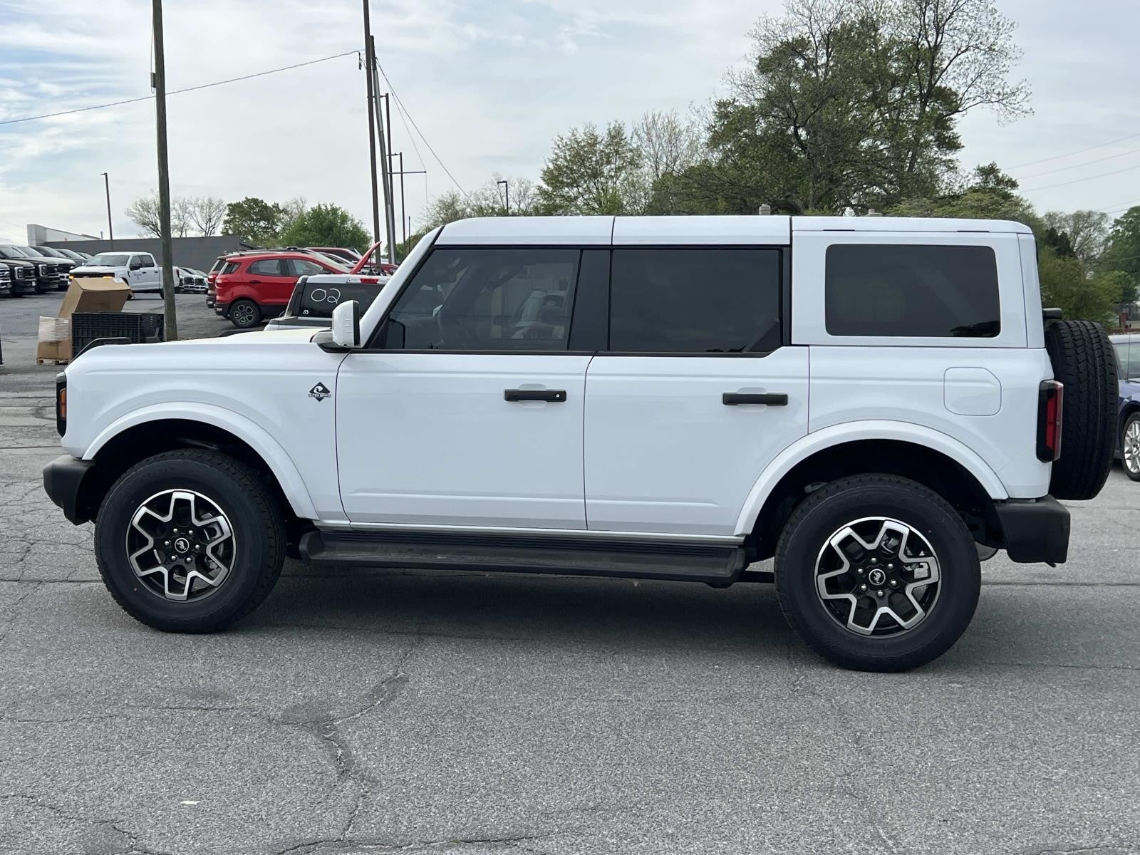 2025 Ford Bronco OUTER BANKS 4 DOOR 4X4