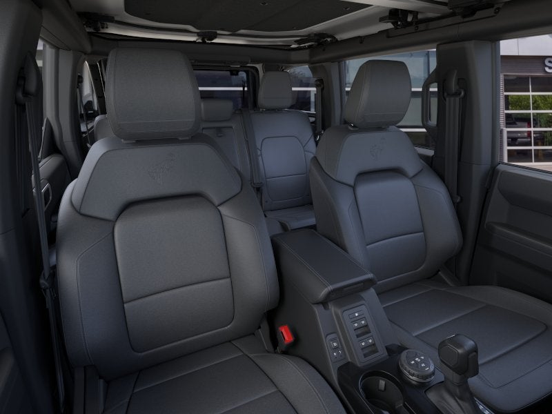 2026 Ford Bronco OUTER BANKS 4 DOOR
