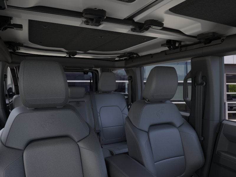 2026 Ford Bronco OUTER BANKS 4 DOOR