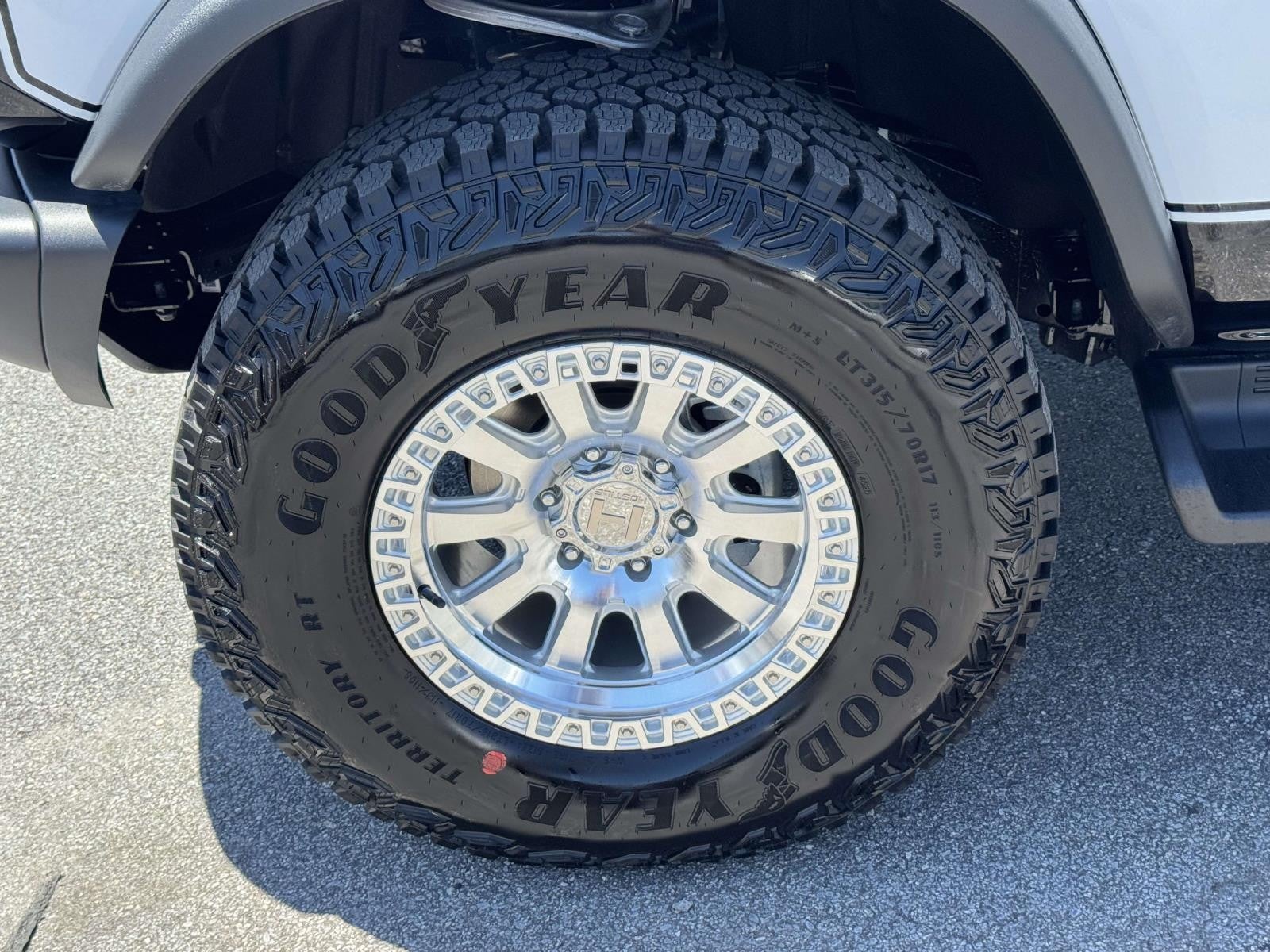 2026 Ford Bronco HERITAGE EDITION 4 DOOR A