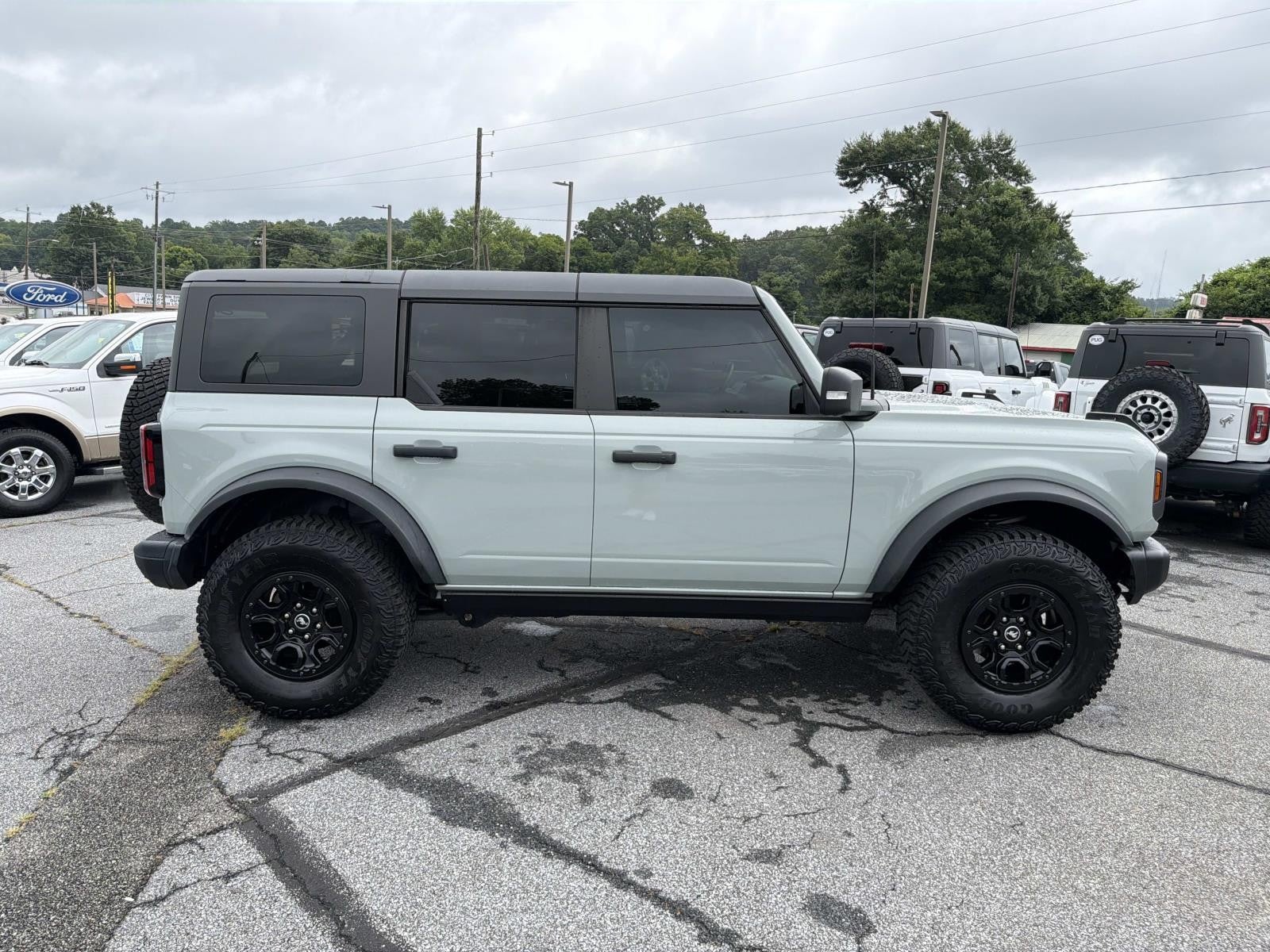 2023 Ford Bronco BADLANDS 4X4