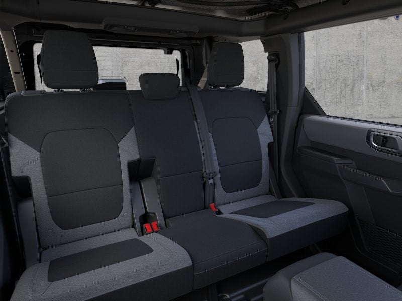 2025 Ford Bronco BASE 4 DOOR 4X4