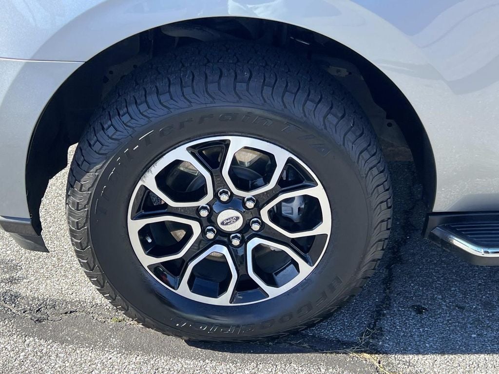 2022 Ford Expedition Max XLT