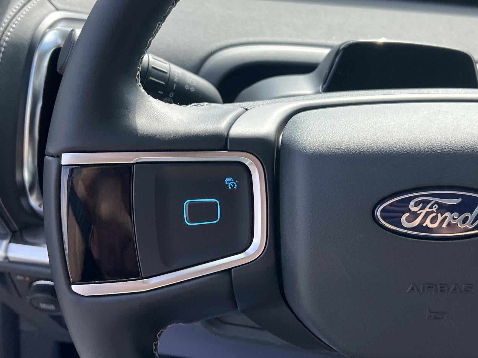 2026 Ford Expedition Max PLATINUM 4X4