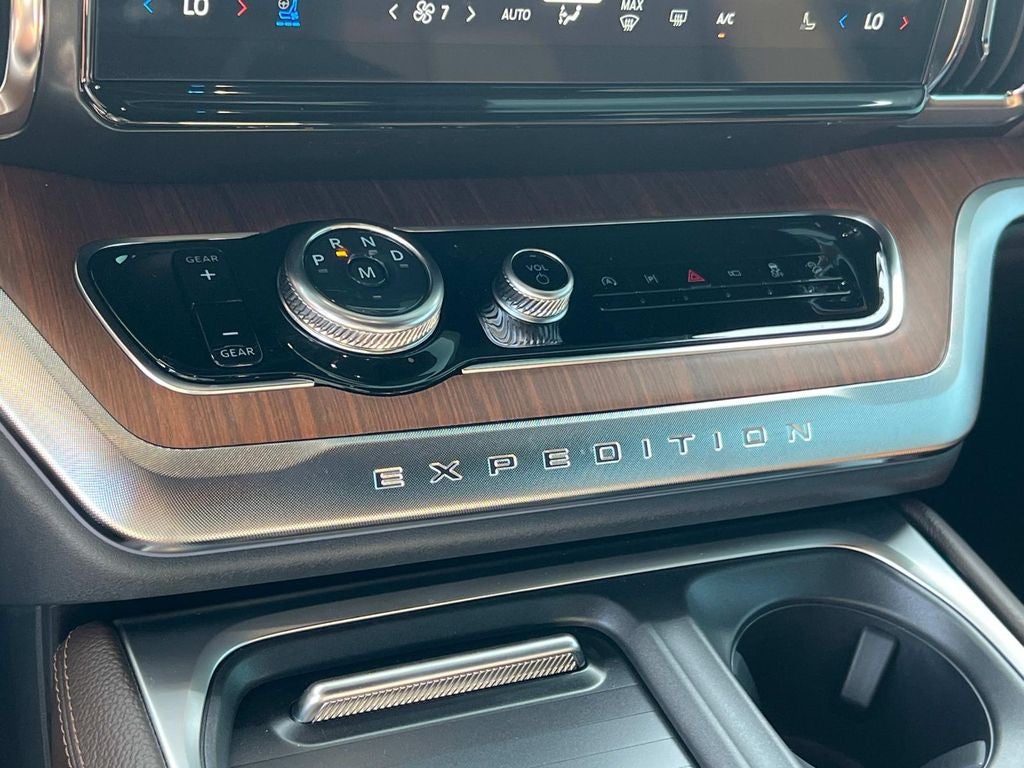 2025 Ford Expedition Max King Ranch