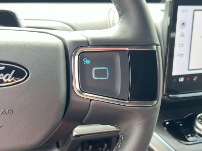 2026 Ford Expedition PLATINUM 4X4