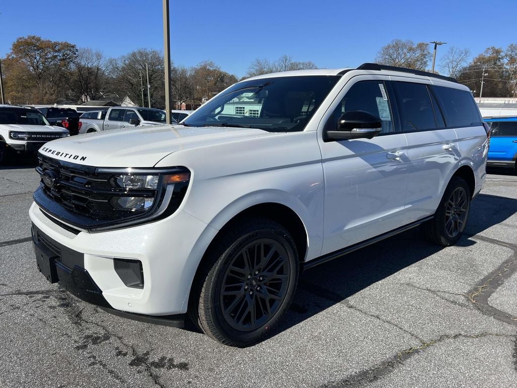 2025 Ford Expedition Platinum