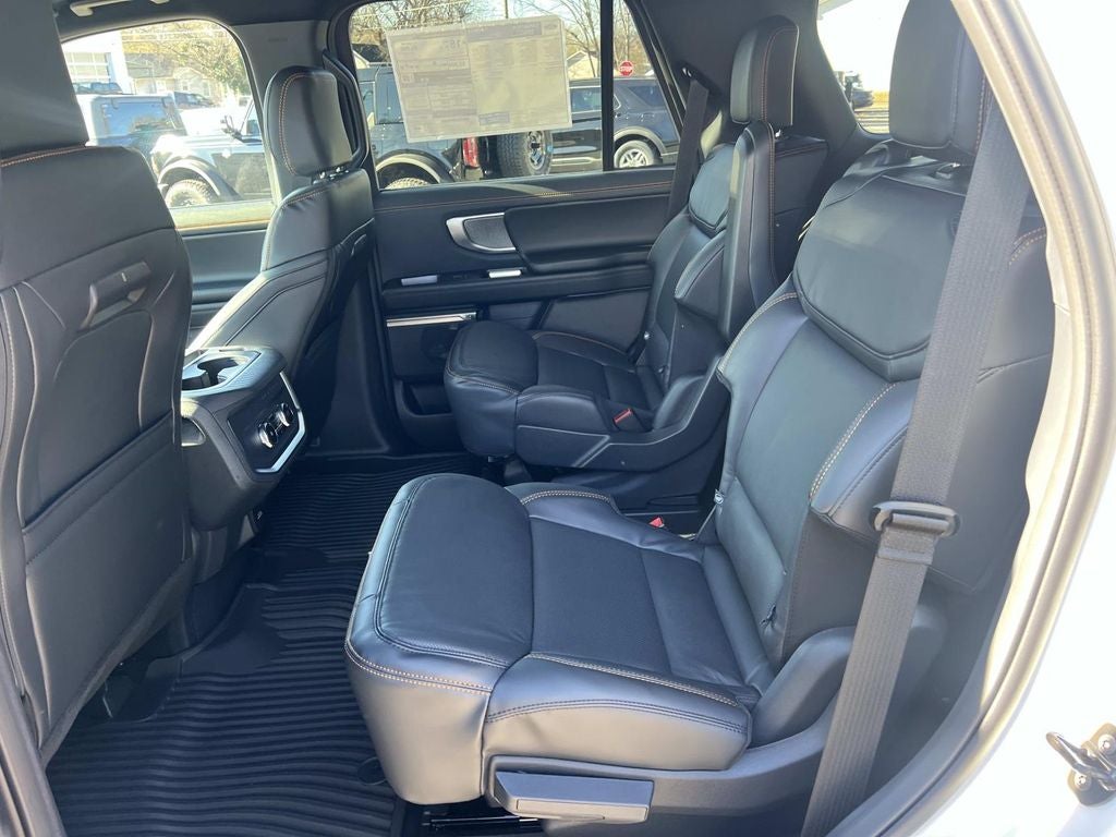 2025 Ford Expedition Tremor