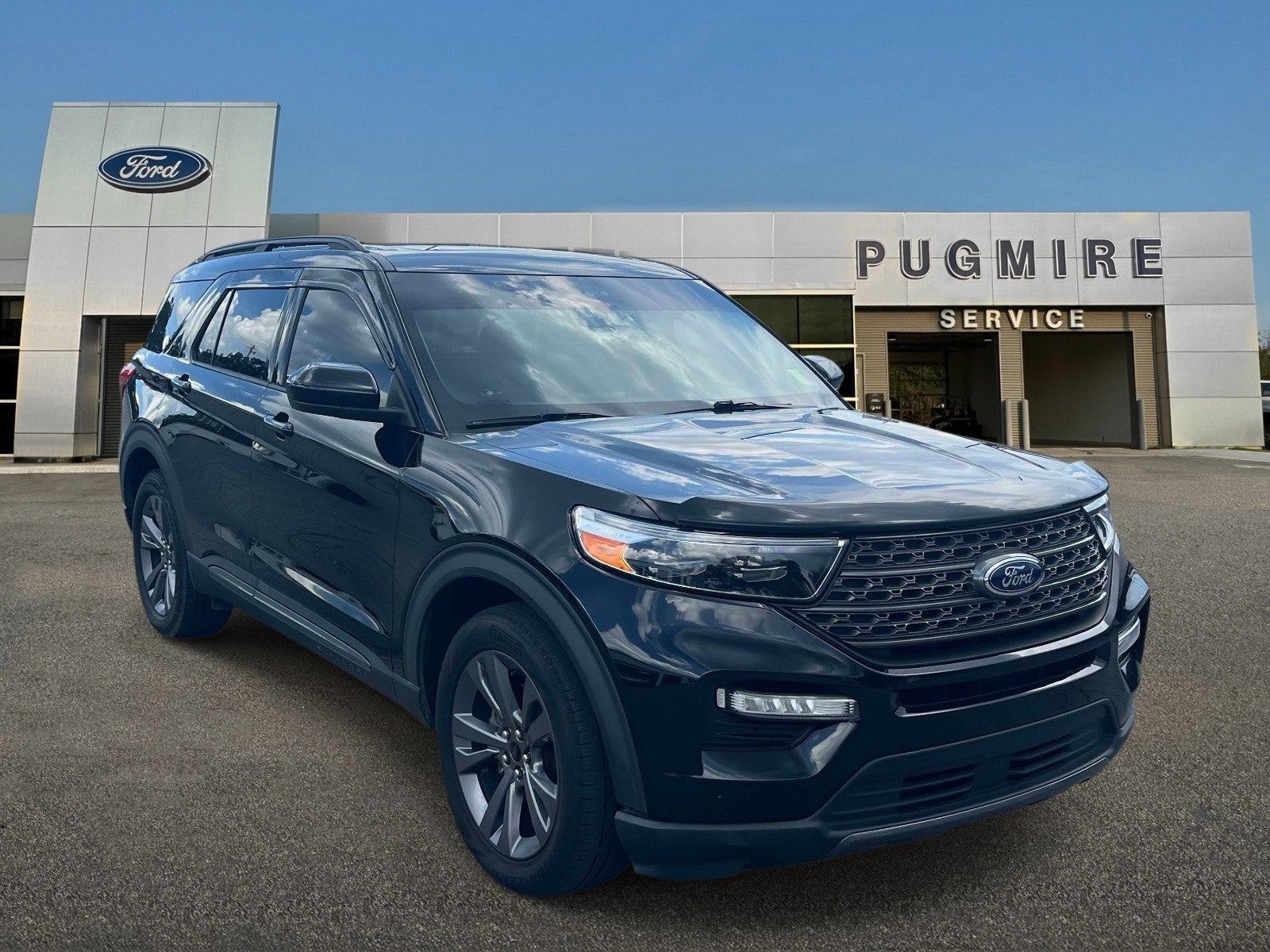 2022 Ford Explorer XLT RWD