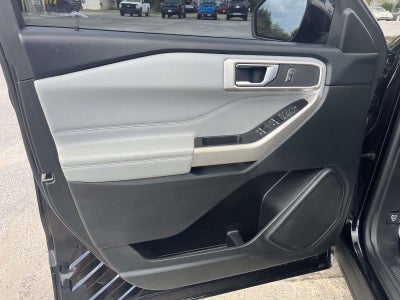 2022 Ford Explorer XLT RWD