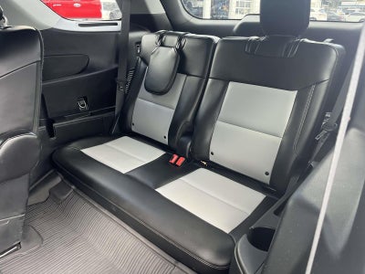 2022 Ford Explorer XLT RWD
