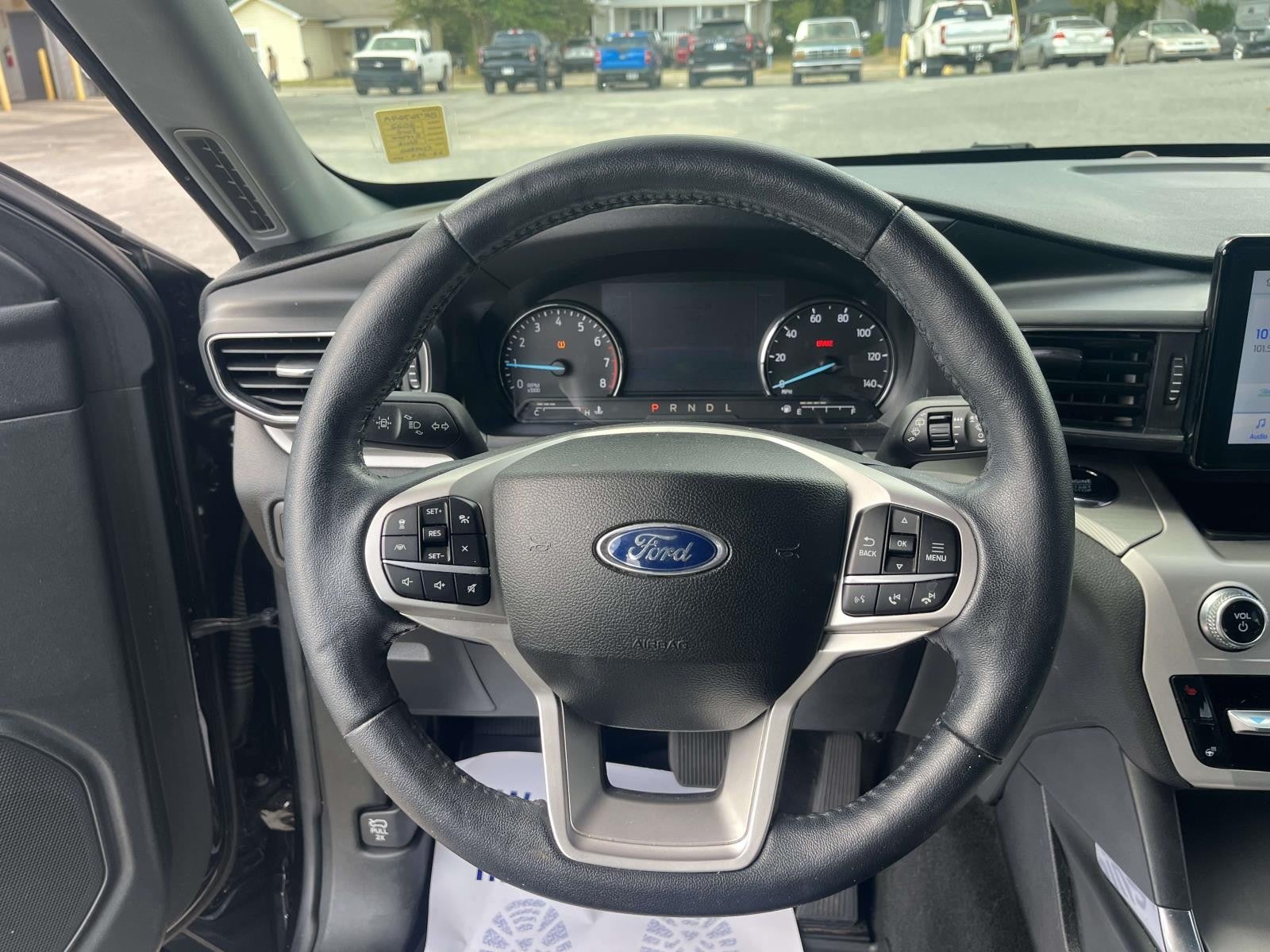2022 Ford Explorer XLT RWD
