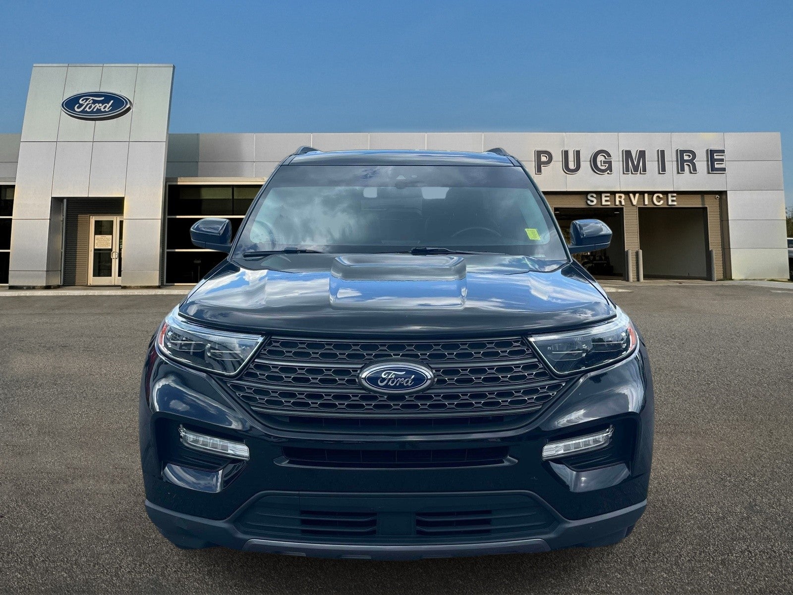 2022 Ford Explorer XLT RWD
