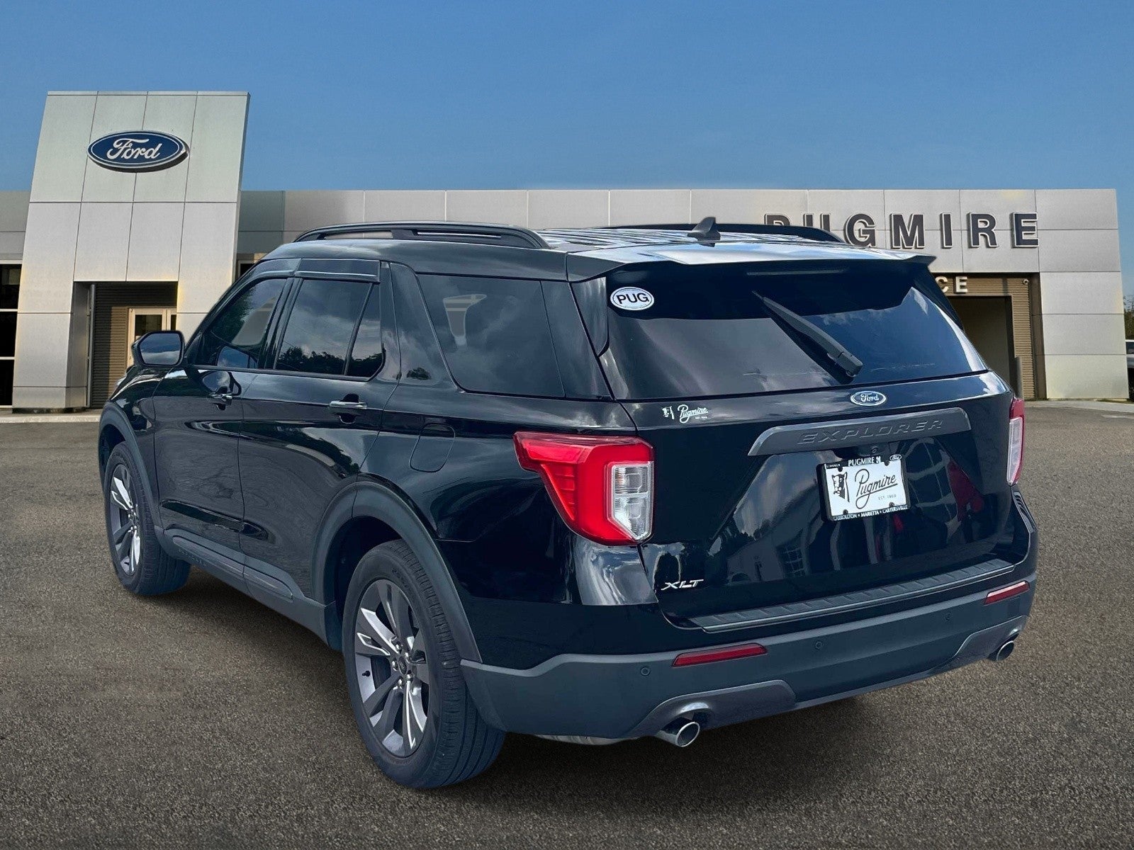 2022 Ford Explorer XLT RWD