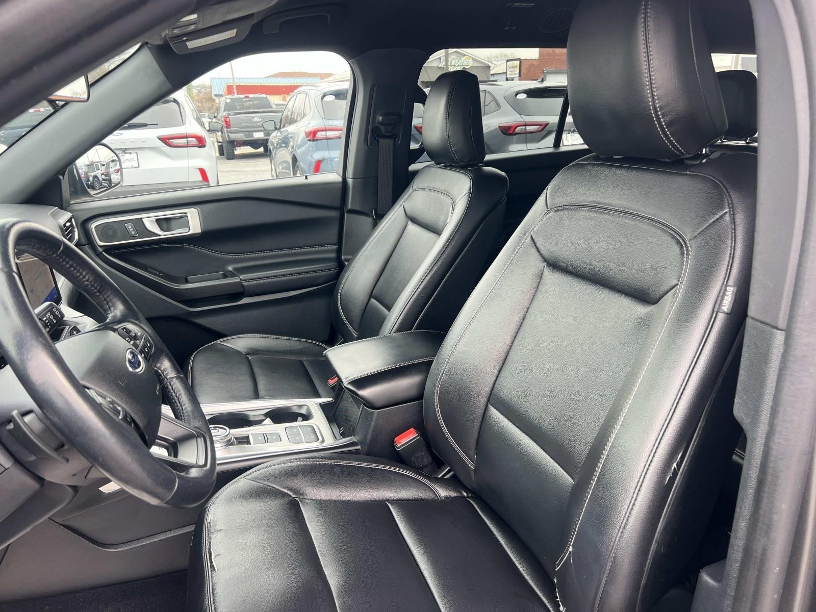 2020 Ford Explorer XLT RWD