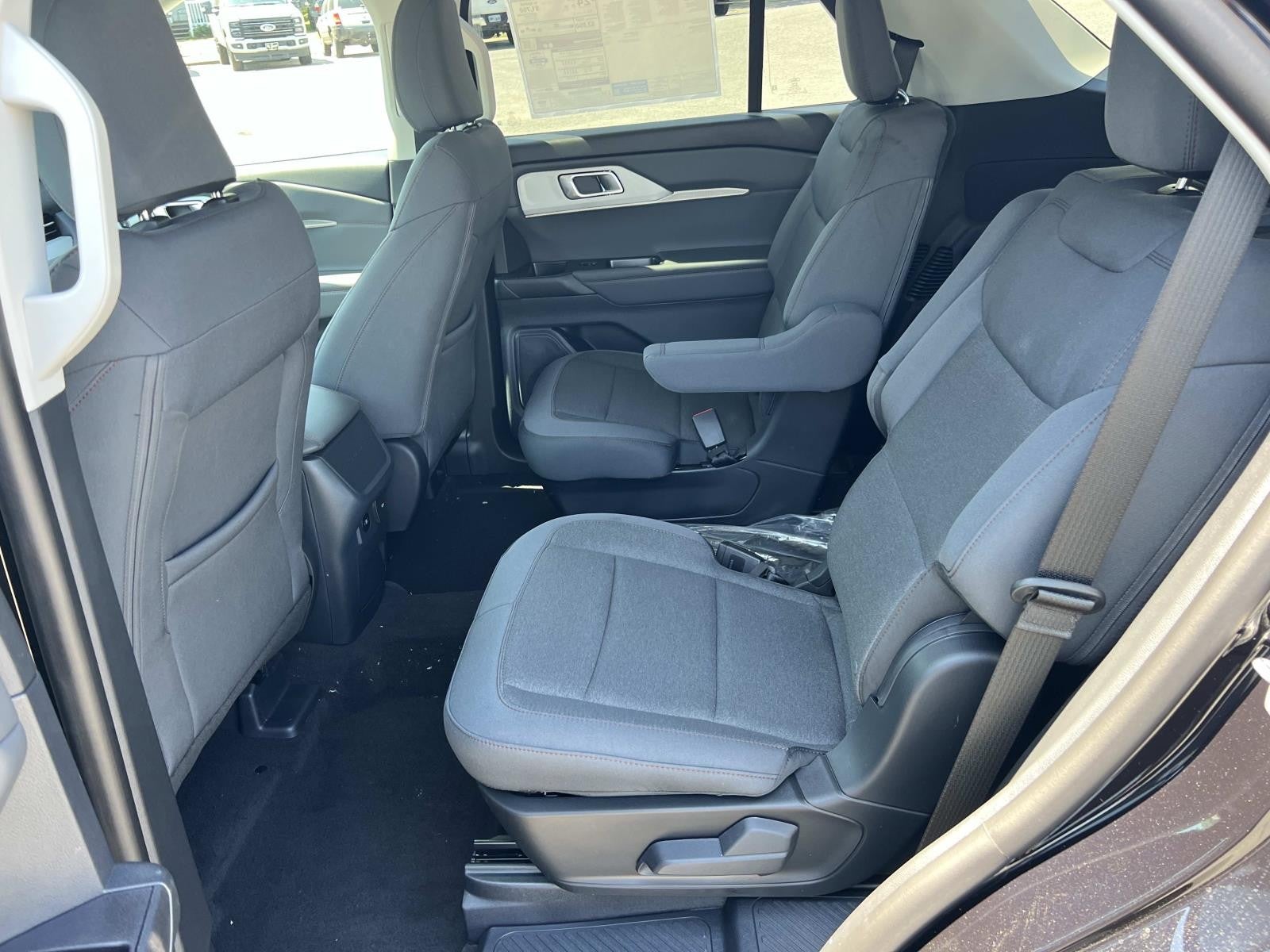 2026 Ford Explorer ACTIVE (100A) RWD