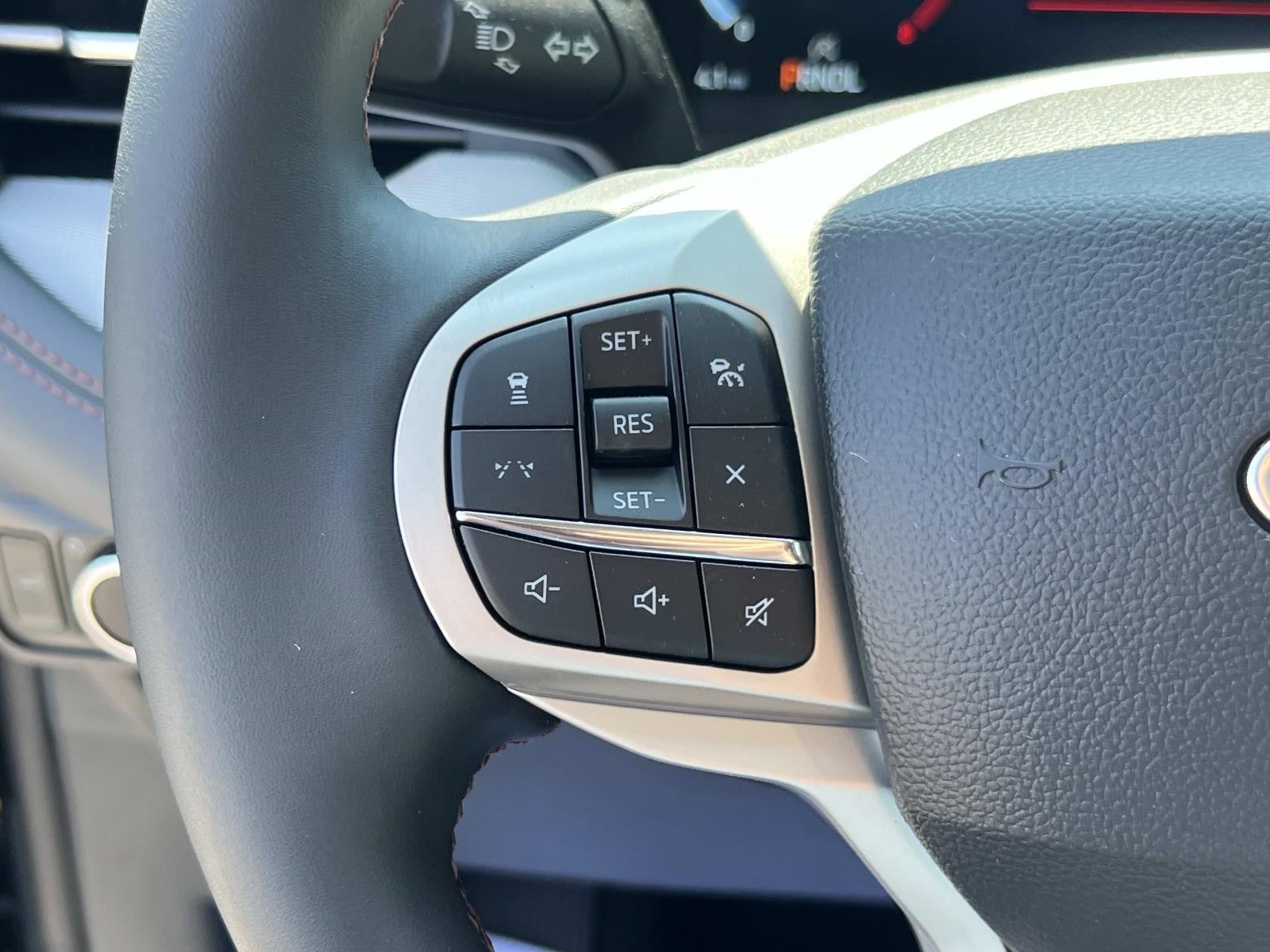 2026 Ford Explorer ACTIVE (100A) RWD