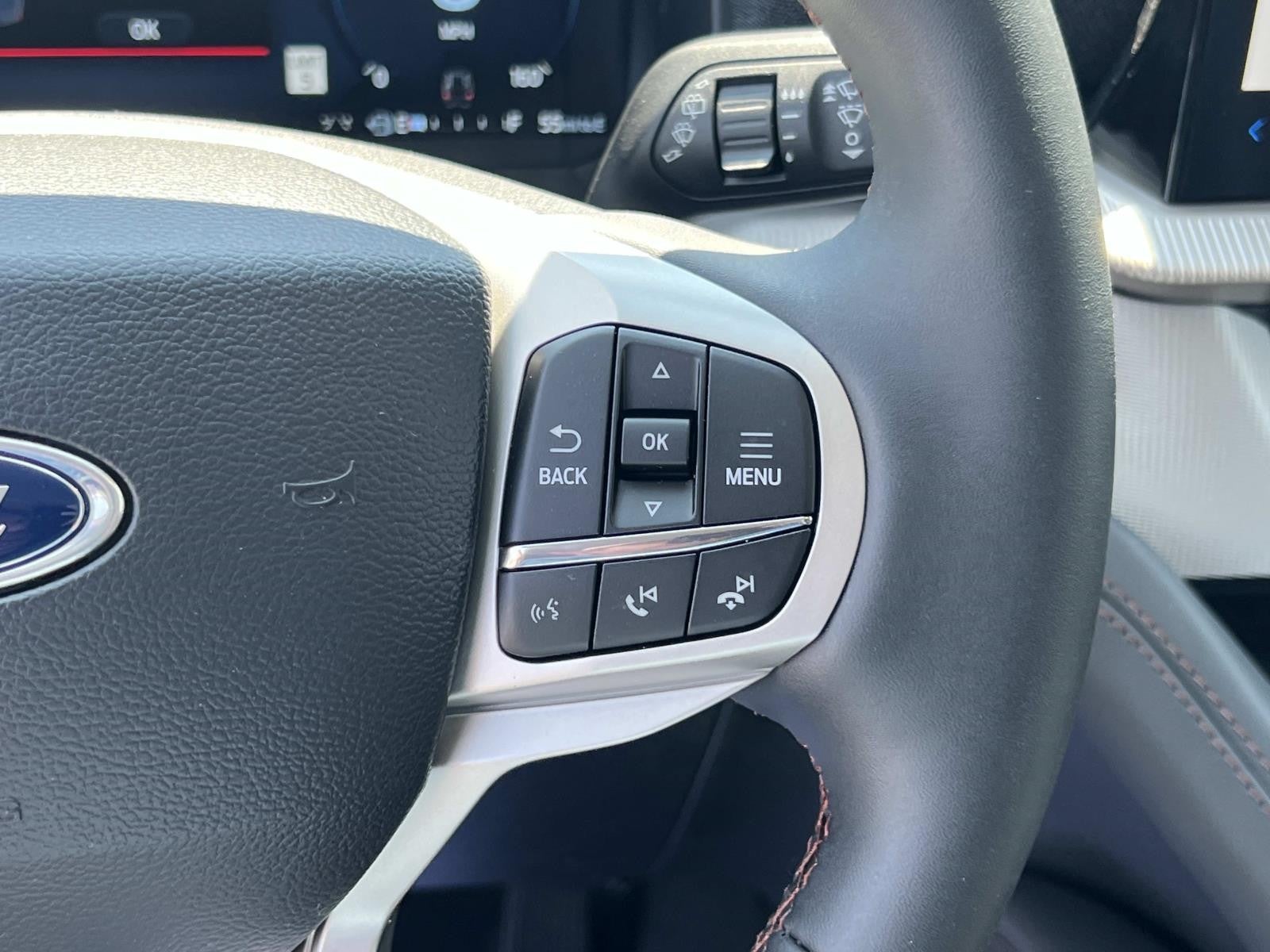 2026 Ford Explorer ACTIVE (100A) RWD