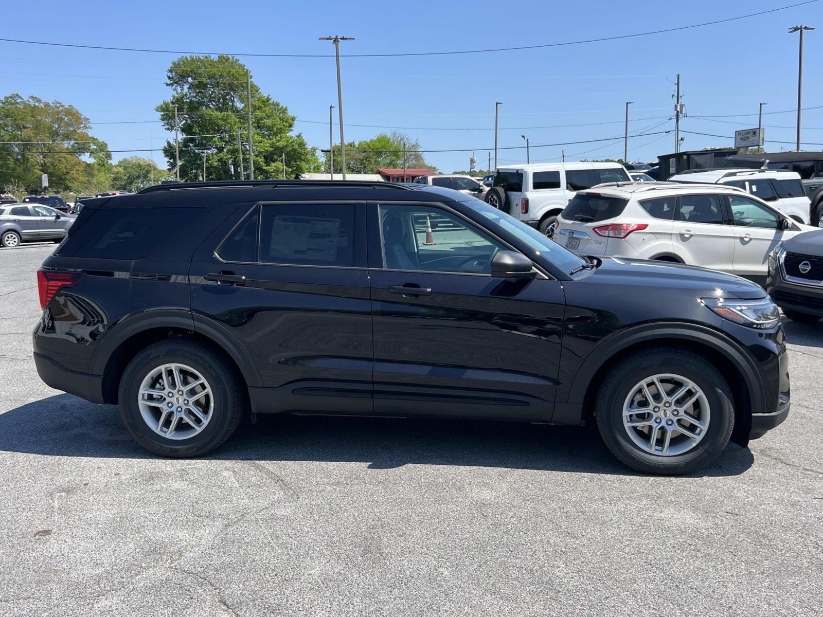 2026 Ford Explorer ACTIVE (100A) RWD