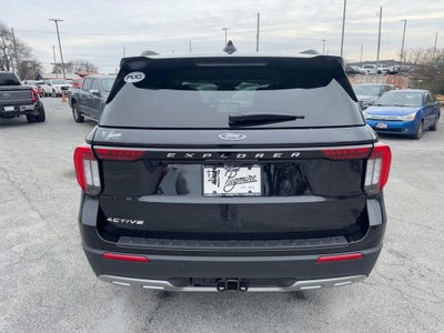 2025 Ford Explorer Active